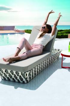 Verona Modern Outdoor Single Chaise Lounge Daybed