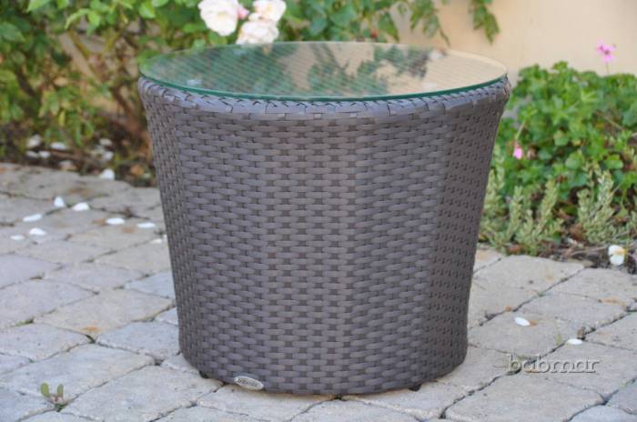 Babmar - Round Side Table