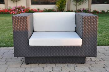 Stylus Club Chair