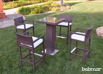 Florio Bar Set With Arms