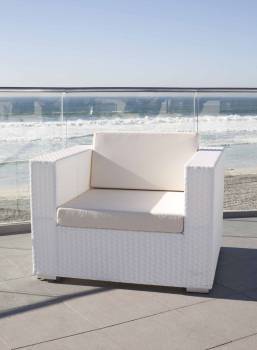 Swing 46 Club Chair