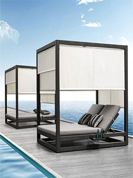 Outdoor Daybeds