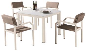 Barite Dining Set for 4 With Arms