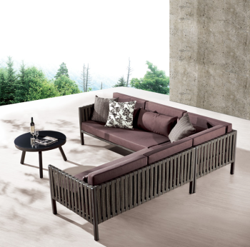 Garnet Sectional Set