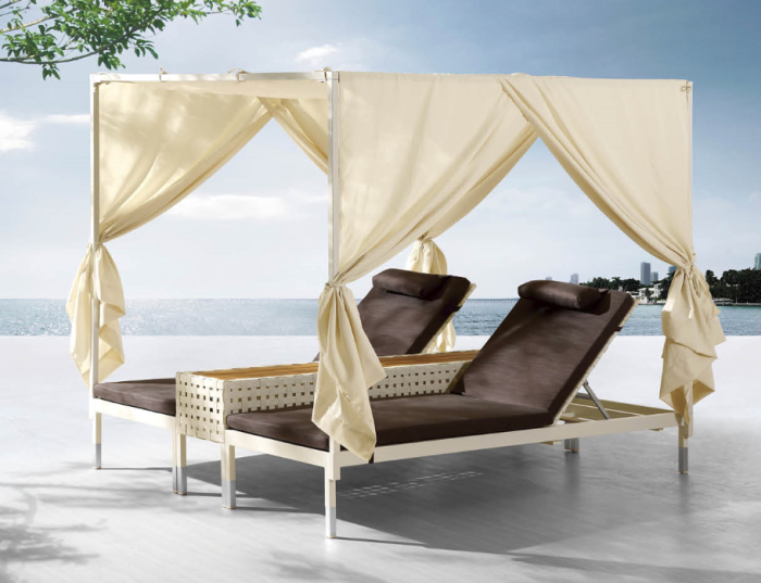 Taco Double Chaise Lounge With Canopy - Image 1