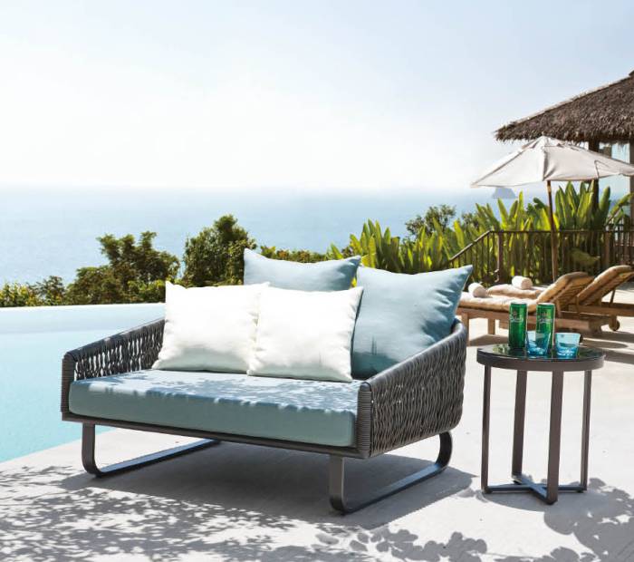 Haiti Modern Outdoor Daybed