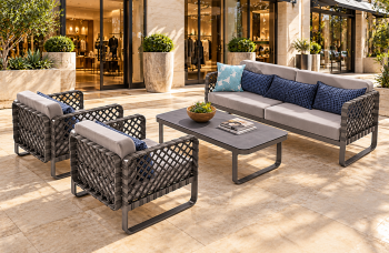 Dresdon Set for 5 with 2 Club Chairs - Image 2