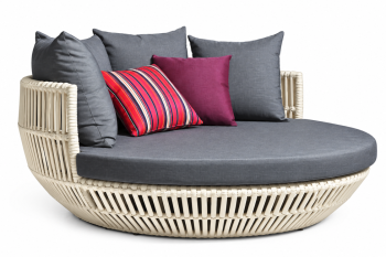 Apricot Low back Daybed | White Wicker | QUICK SHIP
